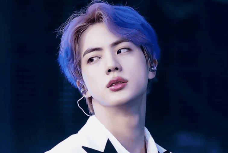 Jin bts ทหาร